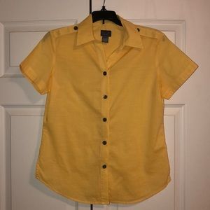 Chico’s Golden yellow cotton blouse